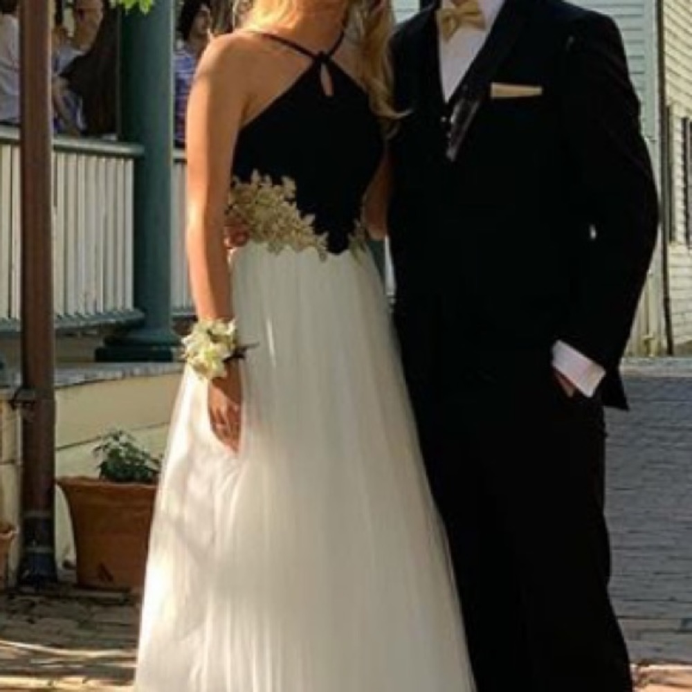 Prom dress!!! - Picture 6 of 6